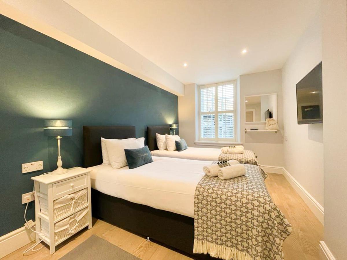 Modern 3 Bedroom Apartment, West End 爱丁堡 外观 照片
